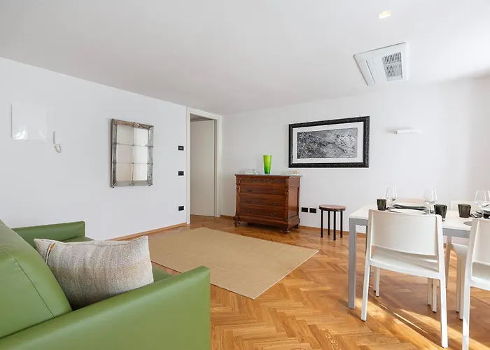 Piazza Mercato14 Apartamento Domodossola