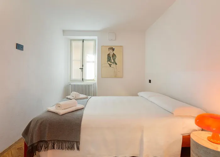 Piazza Mercato14 Apartamento Domodossola