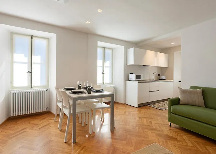 Apartamento Piazza Mercato14 *